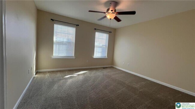 Building Photo - 251 Milkweed Dr