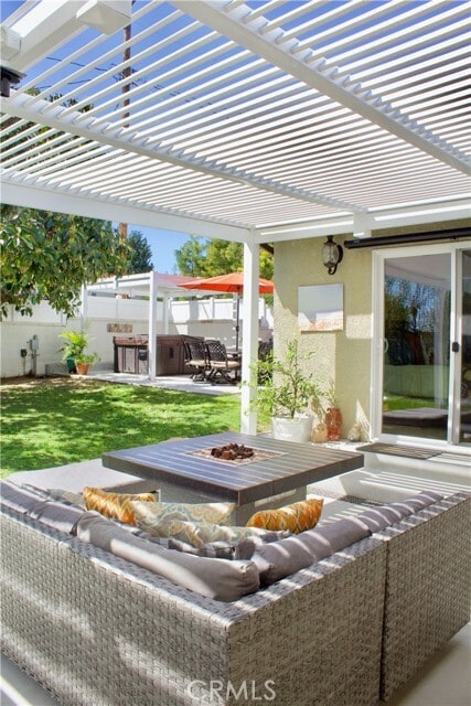 Building Photo - 8727 Glider Ave