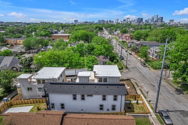 Building Photo - 145 Fain St