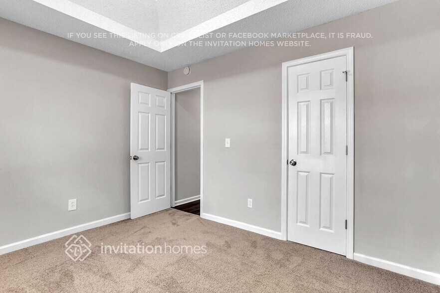 Building Photo - 518 Vaughan Valley View