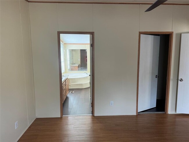 Building Photo - 21200 Noack Hill