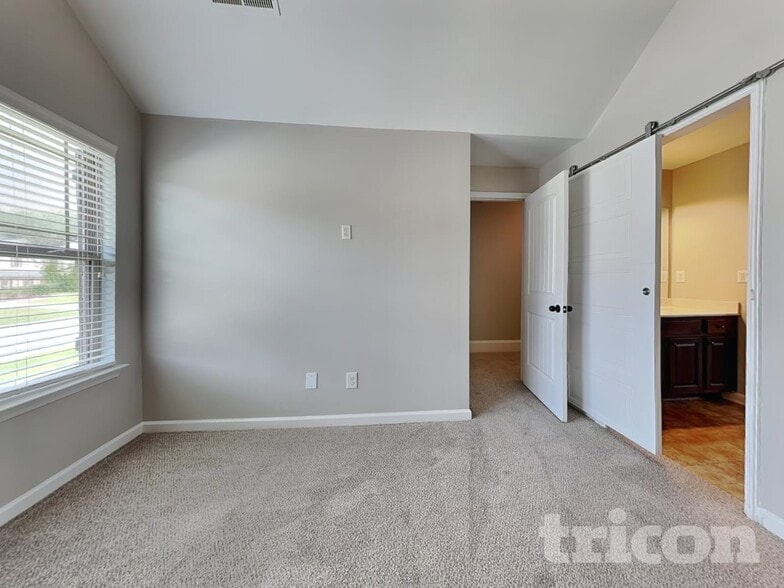 Building Photo - 4481 Ridge Mill Terrace