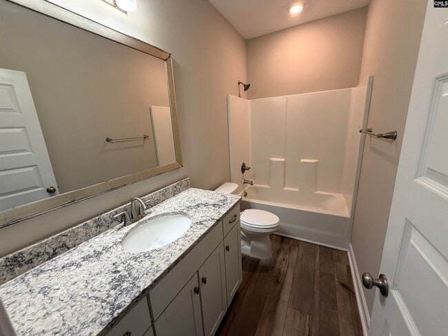 Building Photo - 764 Ruskin Dr