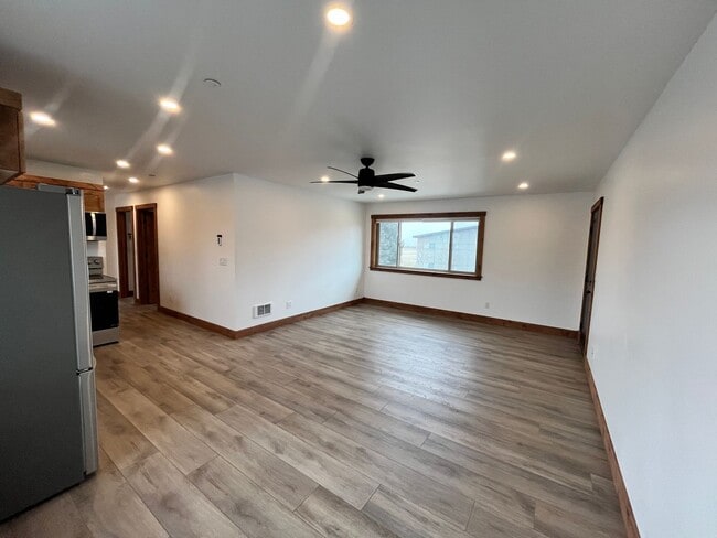 Building Photo - 48 Cedron Rd