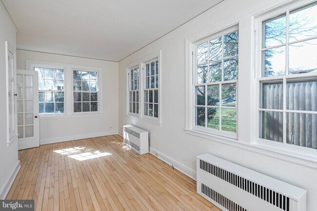 Building Photo - 150 Prospect Ave