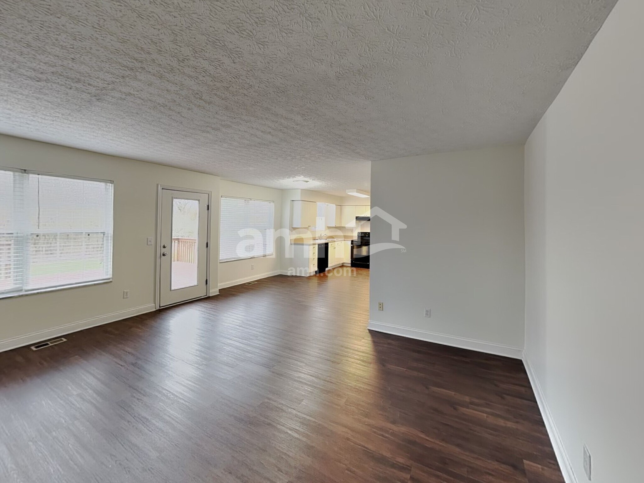 Building Photo - 328 Prairie Run Dr