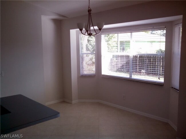 Building Photo - 9092 Caloosa Rd