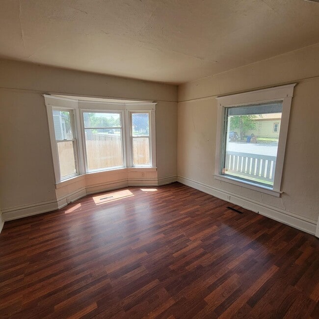 Building Photo - 3BR/1BA North Gonzaga Area Home