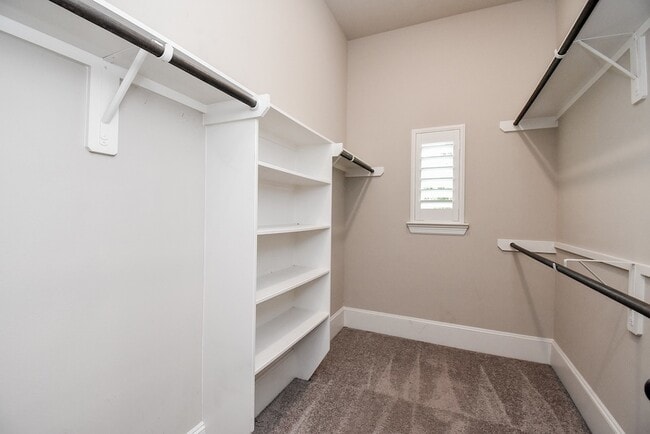 Building Photo - 10106 Cypress Path