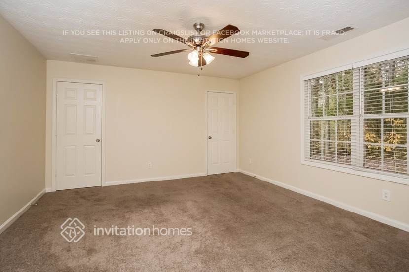 Building Photo - 85 Trelawney Pl