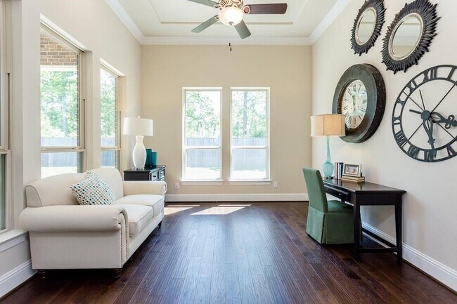 Building Photo - 2064 Bluestem Dr