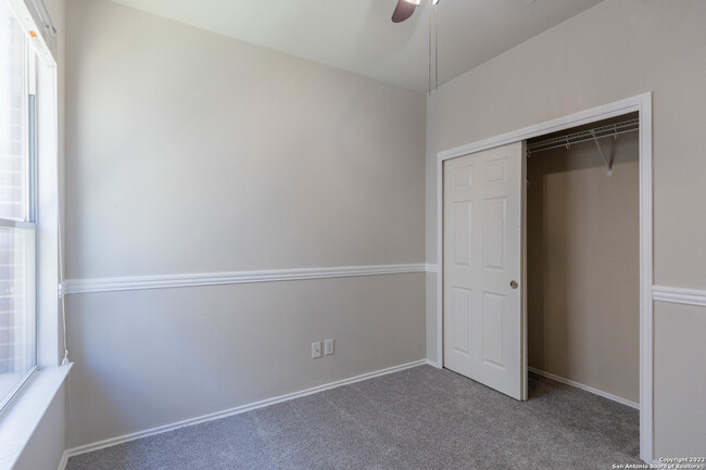 Building Photo - 6106 Briscoe Leaf
