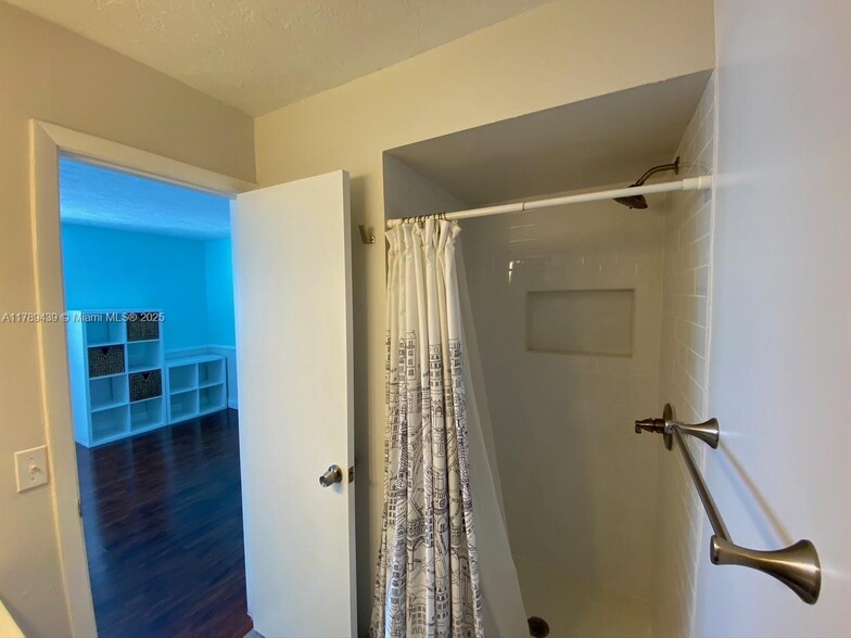Building Photo - 4530 SW 68th Court Cir