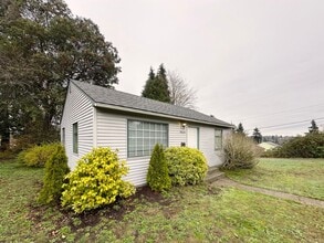 Building Photo - 2Bd/1Ba Seattle House
