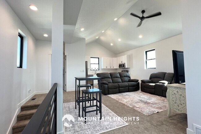 Building Photo - 6552 Timber Ranch Dr