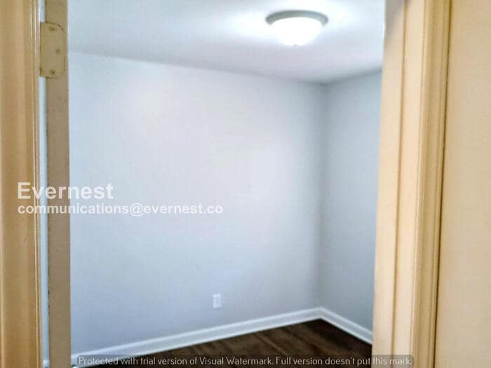 Building Photo - 931 Carrington Dr