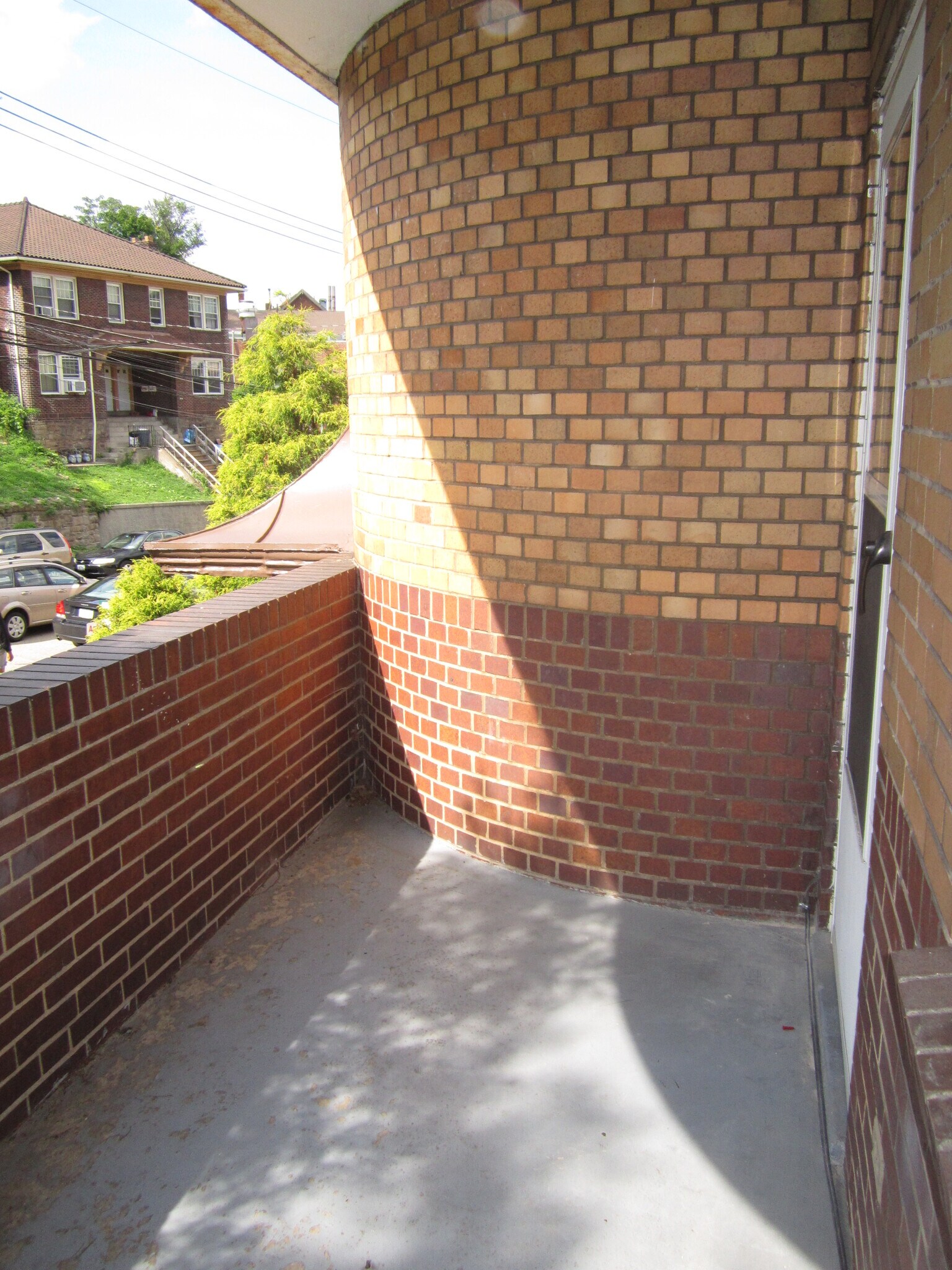 Building Photo - 5710 Phillips Ave