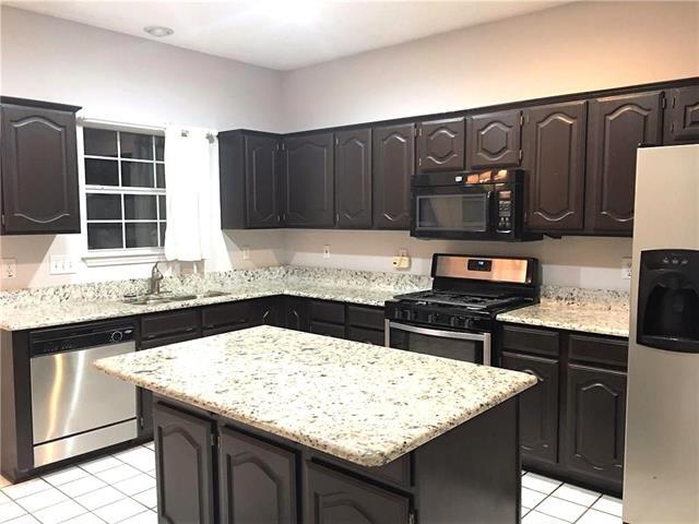 Building Photo - 2229 Chasefield Dr
