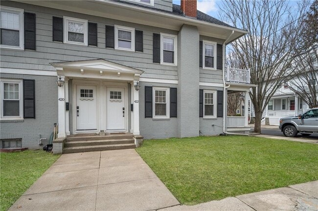 Building Photo - 420 Wayland Ave