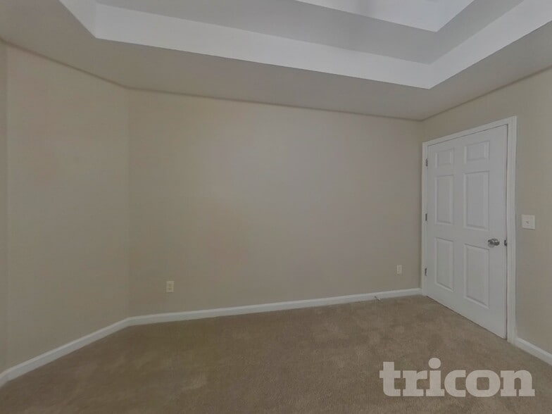 Building Photo - 5950 el Segundo Way