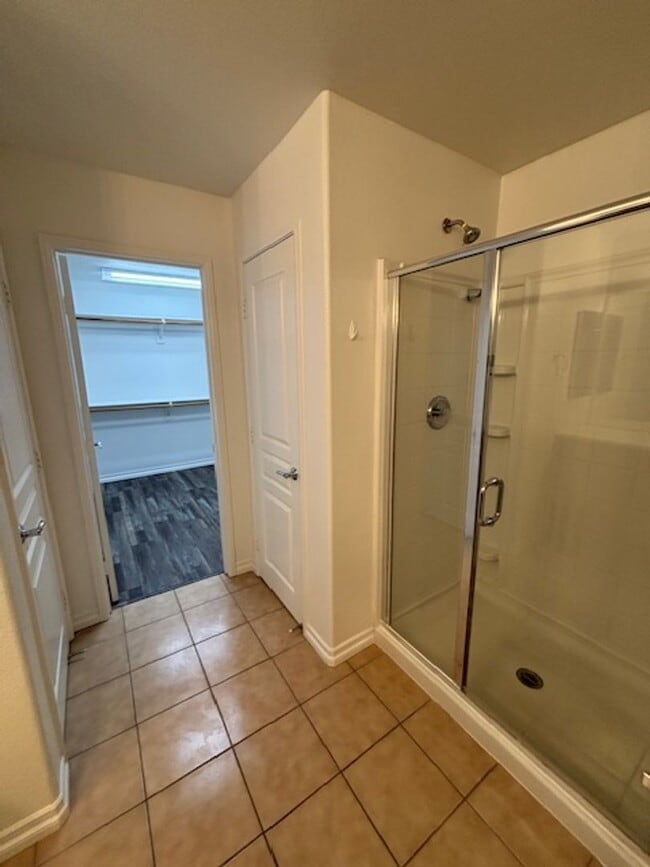 Building Photo - 2684 Jade Tree St