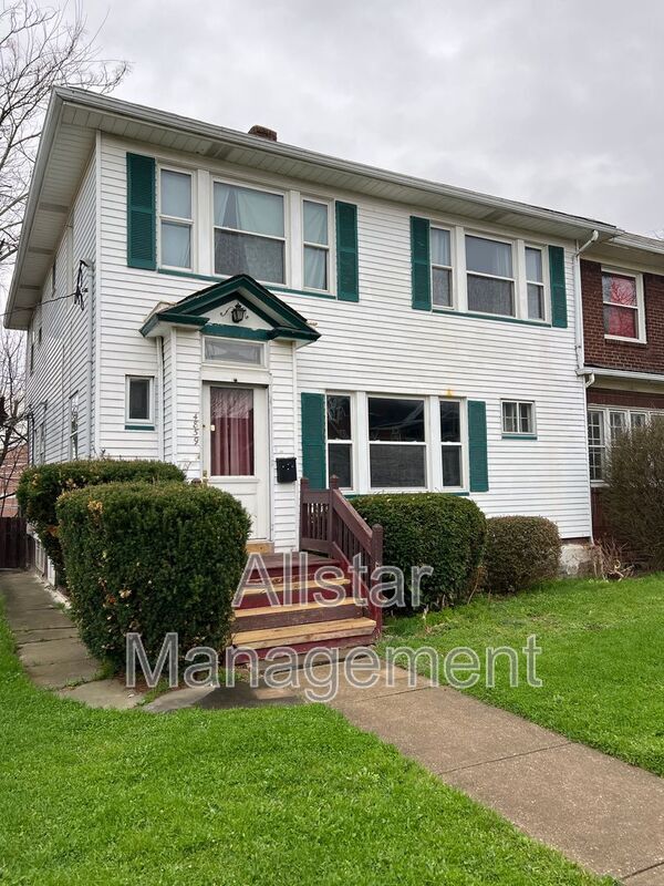 Building Photo - 4859 E 97th St