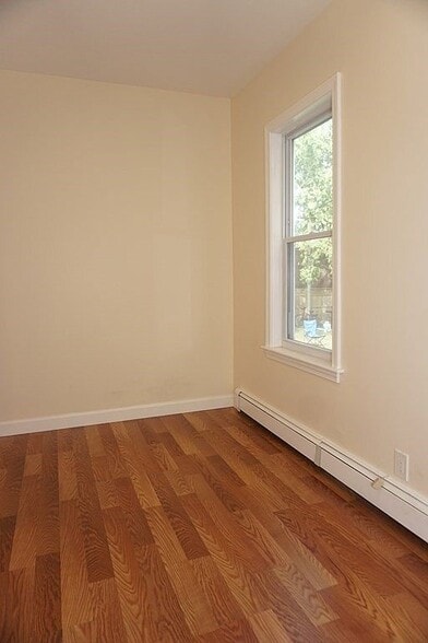 Building Photo - 147 Tremont St