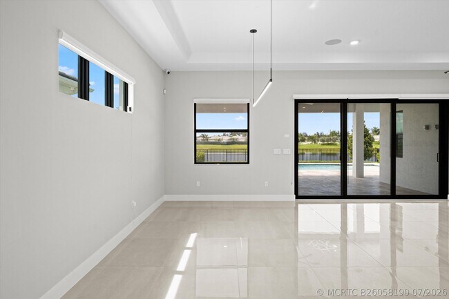 Building Photo - 15664 Merritt Dr