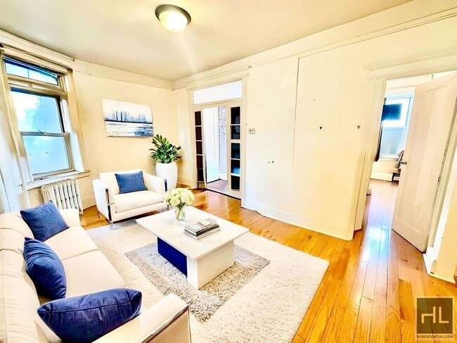 Building Photo - 24-25-25 23rd St