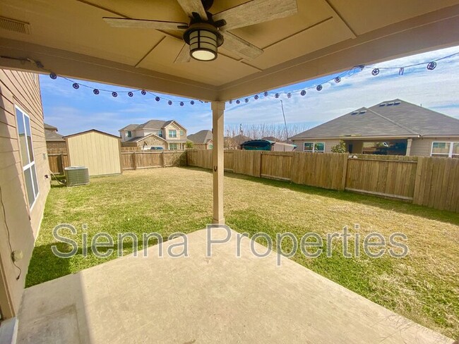 Building Photo - 6181 Daisy Way