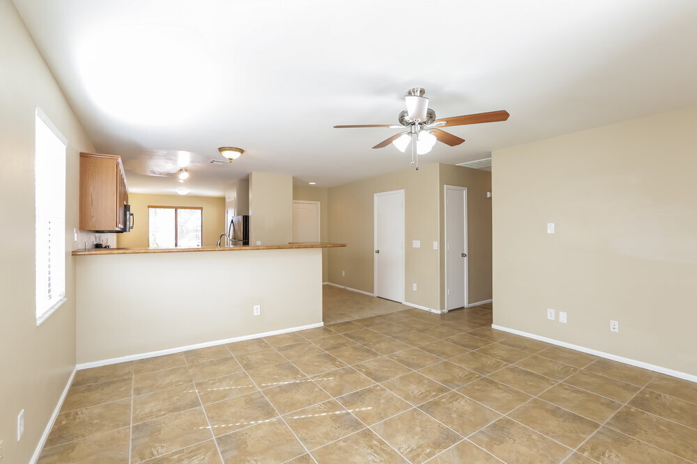 Building Photo - 4621 W Carson Rd