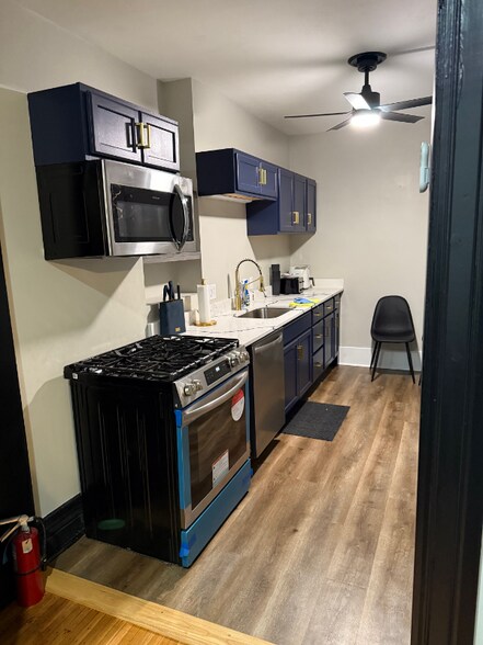 Primary Photo - 1007 Park Ave