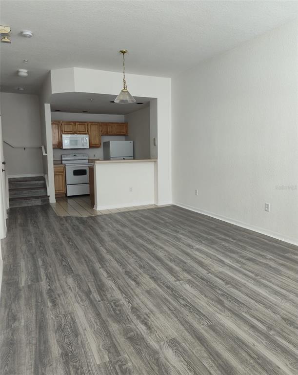 Building Photo - 4004 Venetian Bay Dr