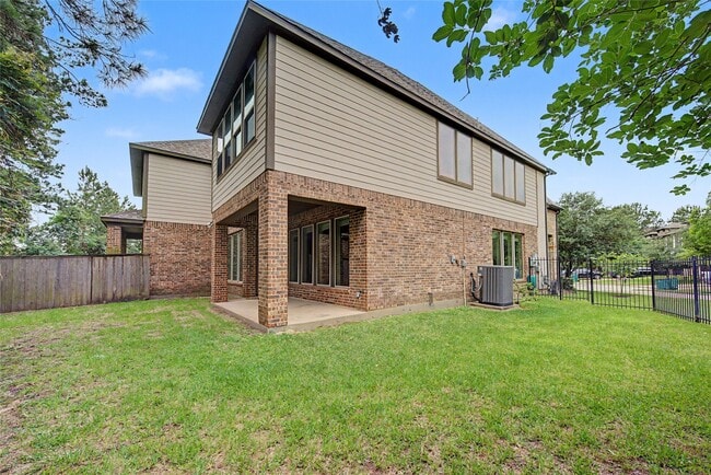 Building Photo - 38 Jonquil Pl