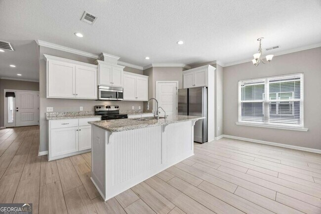 Building Photo - 326 Gary Cir