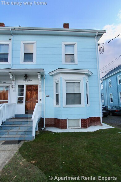 Building Photo - 55 Forest Ave