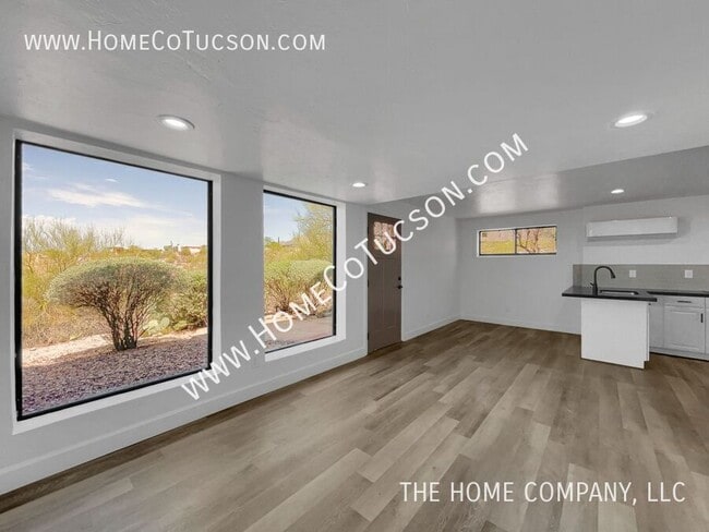 Building Photo - 5788 E Paseo Cimarron