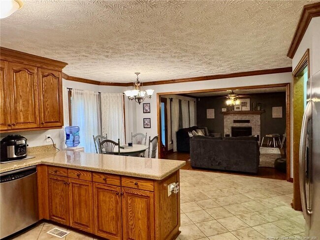 Building Photo - 6577 Countryside Dr