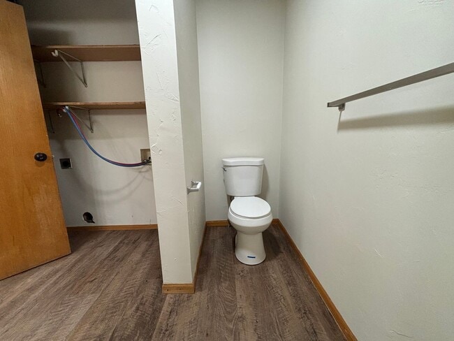 Building Photo - 416-418 Pecor St