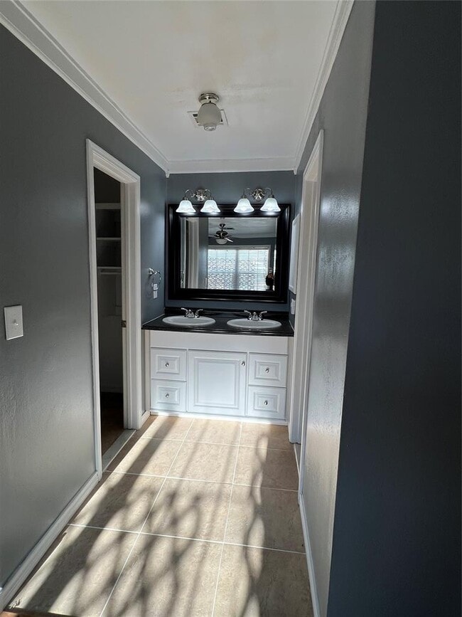 Building Photo - 1724 N Lee St