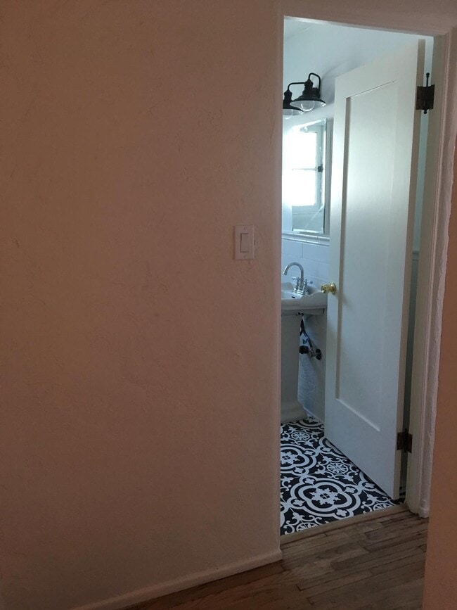 Building Photo - 80 Granada Ave