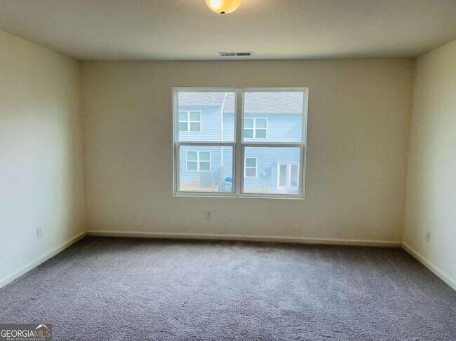 Building Photo - 404 Union Station St