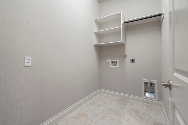 Building Photo - 3307 Primrose Canyon Ln