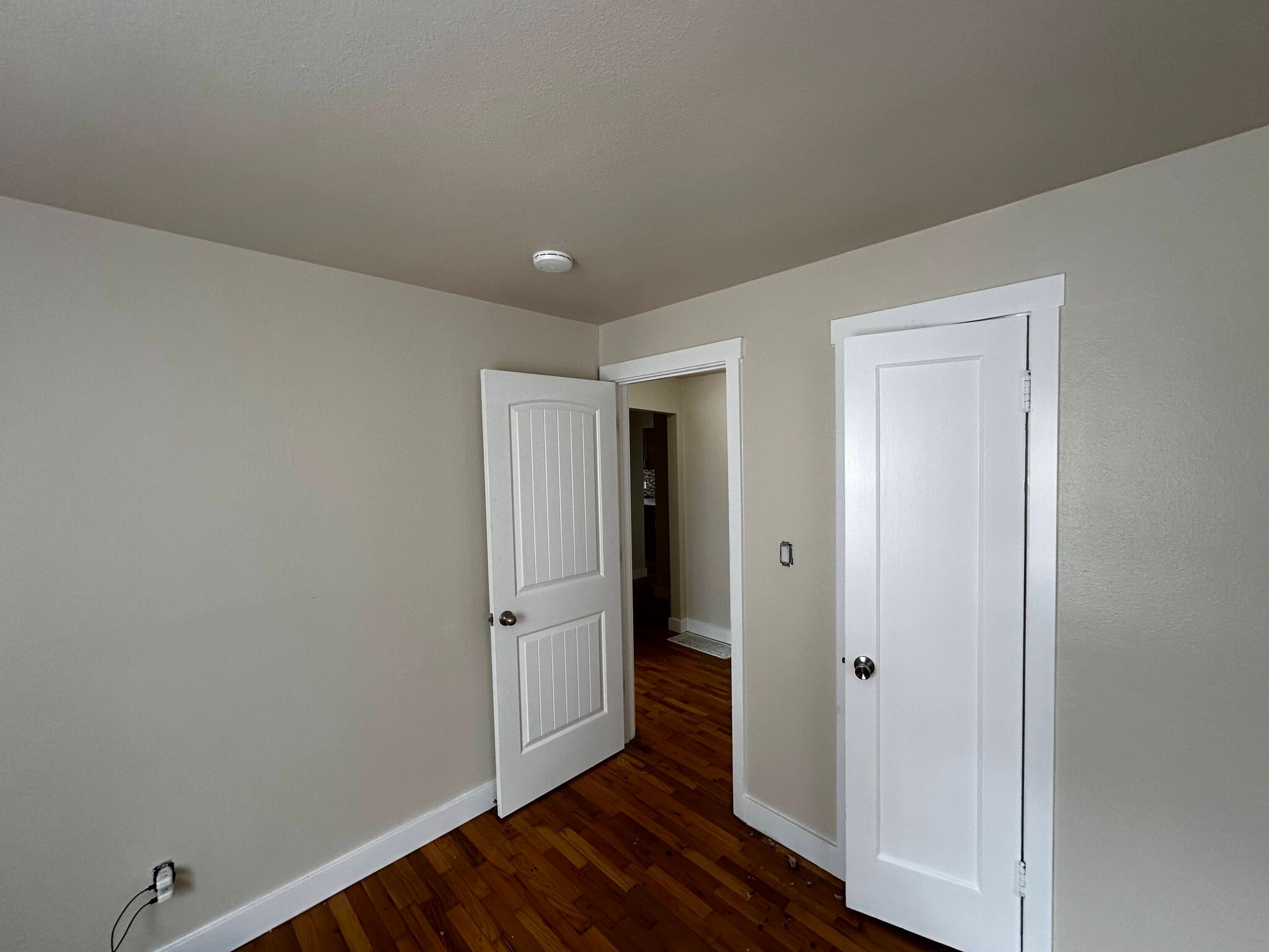 Bedroom - 823 E 64th St