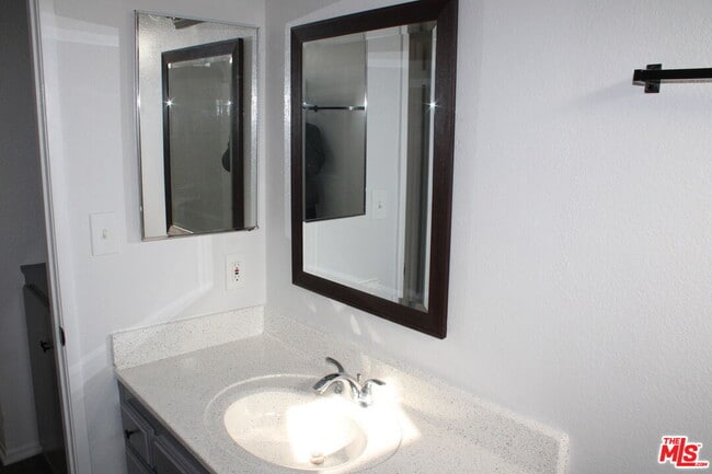 Building Photo - 12100 Birch Ave