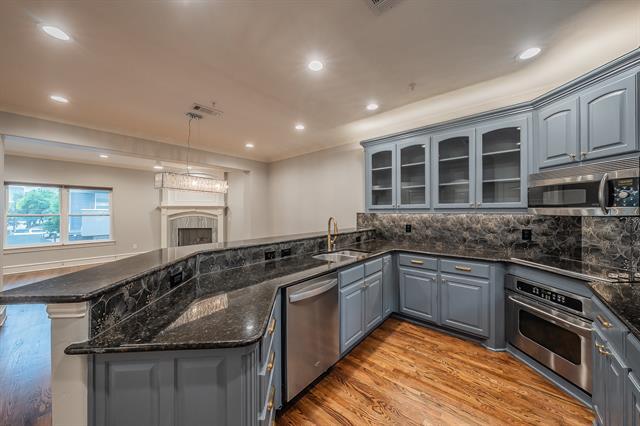 Building Photo - 4110 McKinney Ave