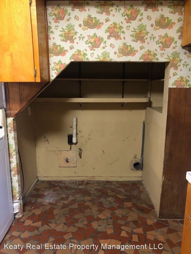Building Photo - 2 br, 1 bath House - 105 Bellot Street