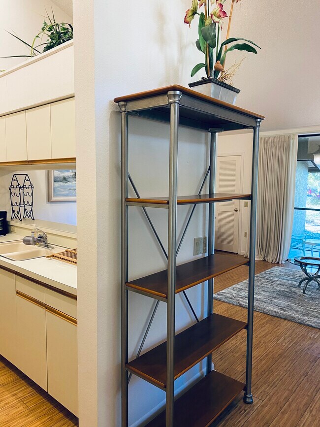 Building Photo - 4629 Morningside