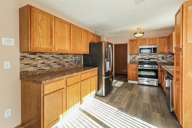 Building Photo - 5449 Longworth Dr