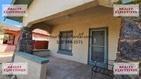 Building Photo - 8th Street and Euclid - 1 bedroom 1 bath r...